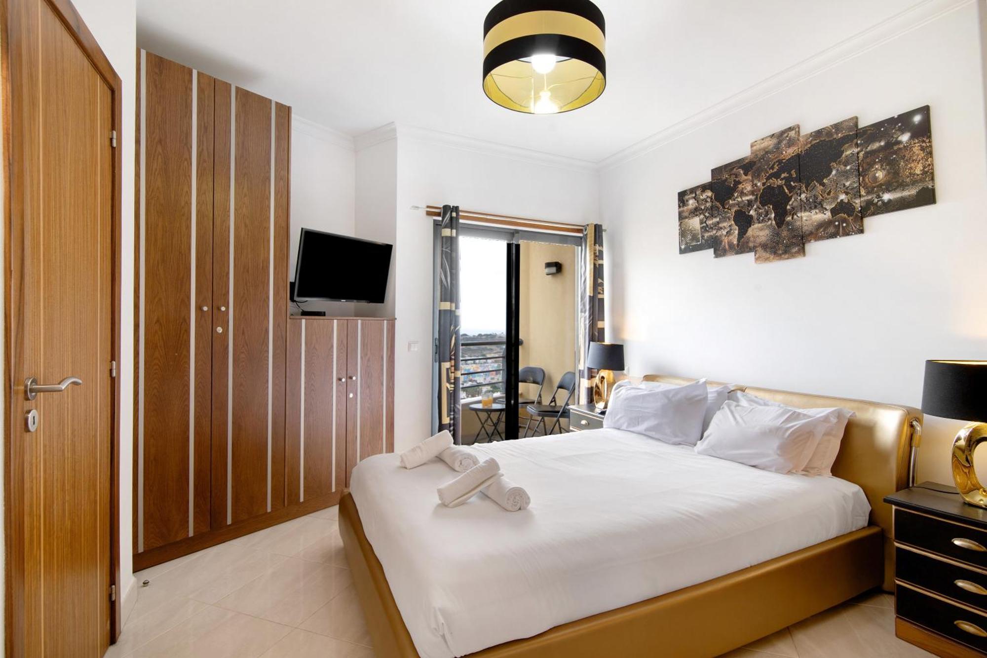 Flat With Pool Marina And Sea View Apartamento Albufeira