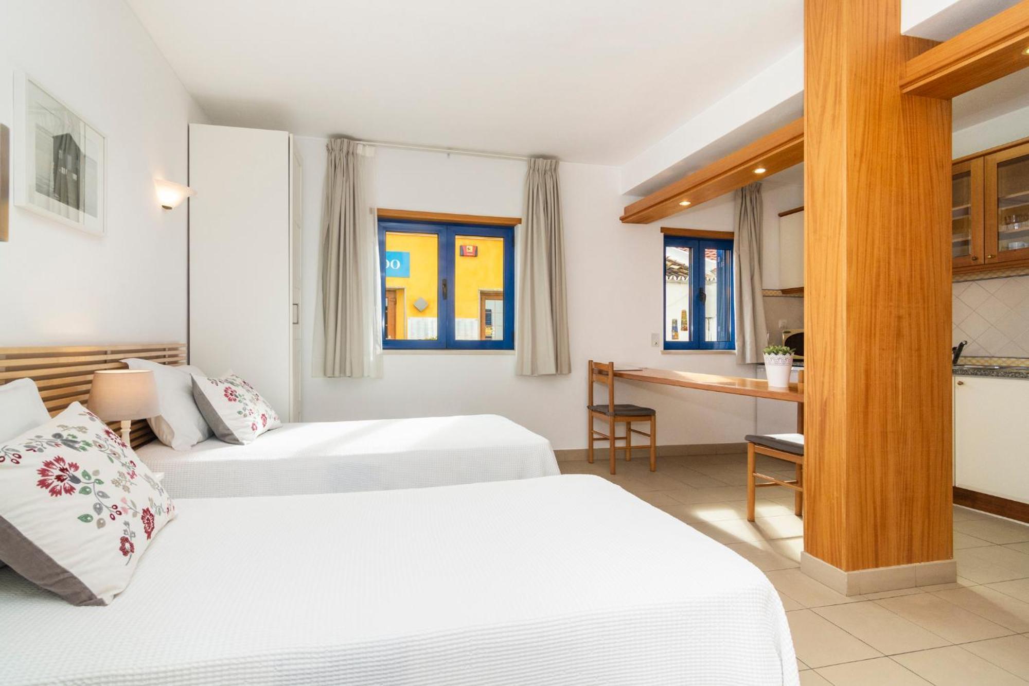 Rossio Mar Aparthotel