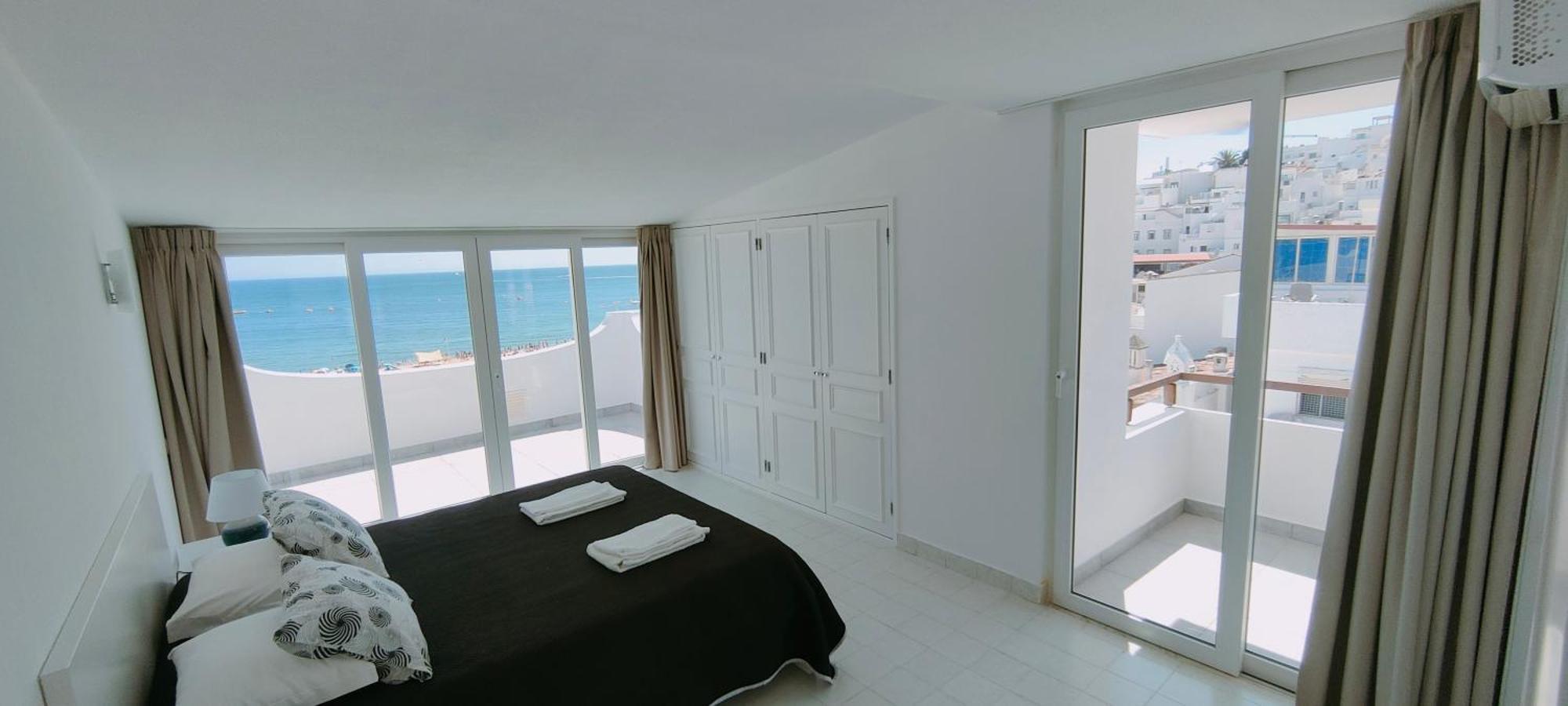 Apartment Penthouse Beachfront *