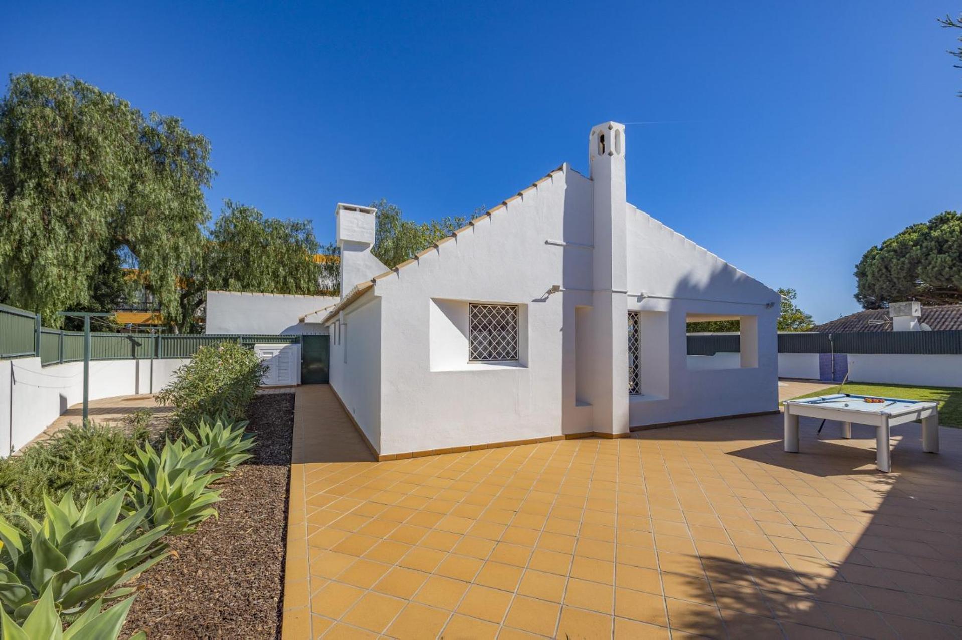 Buganvillea By Villa Albufeira