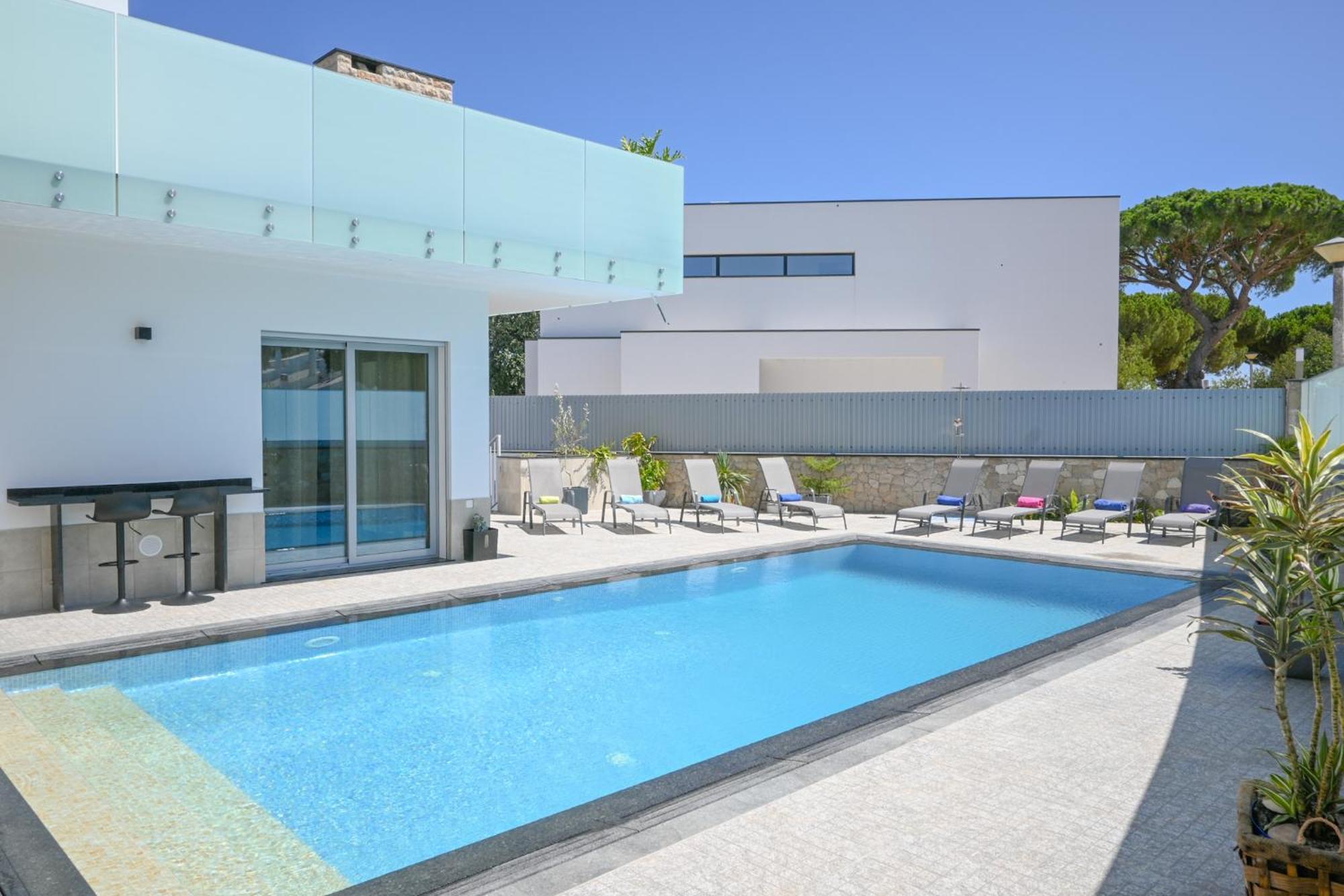 Luz 37 - Jacuzzi Terrace & Swimming Pool
