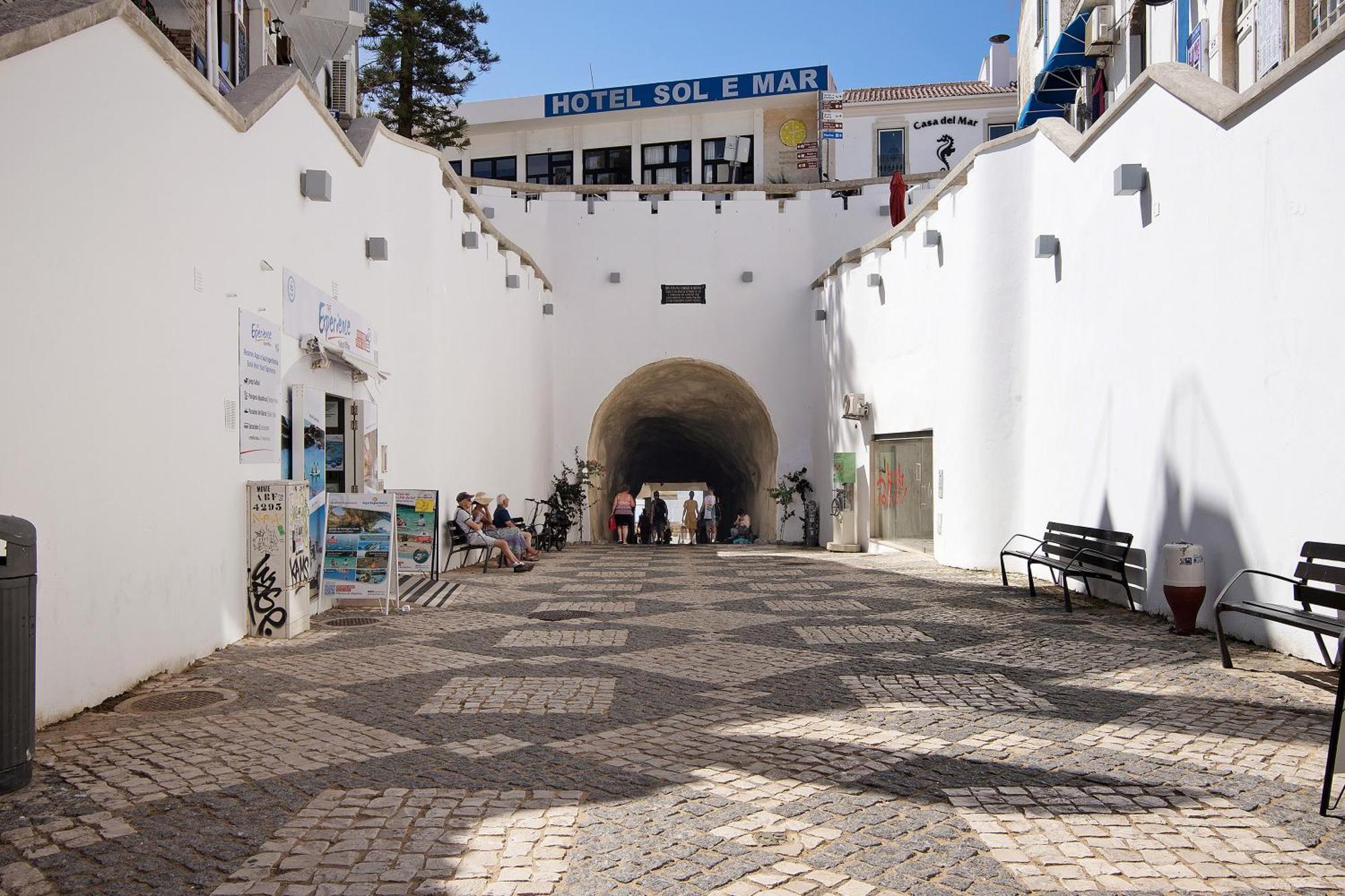 Hanna's Sunny Apartment Albufeira