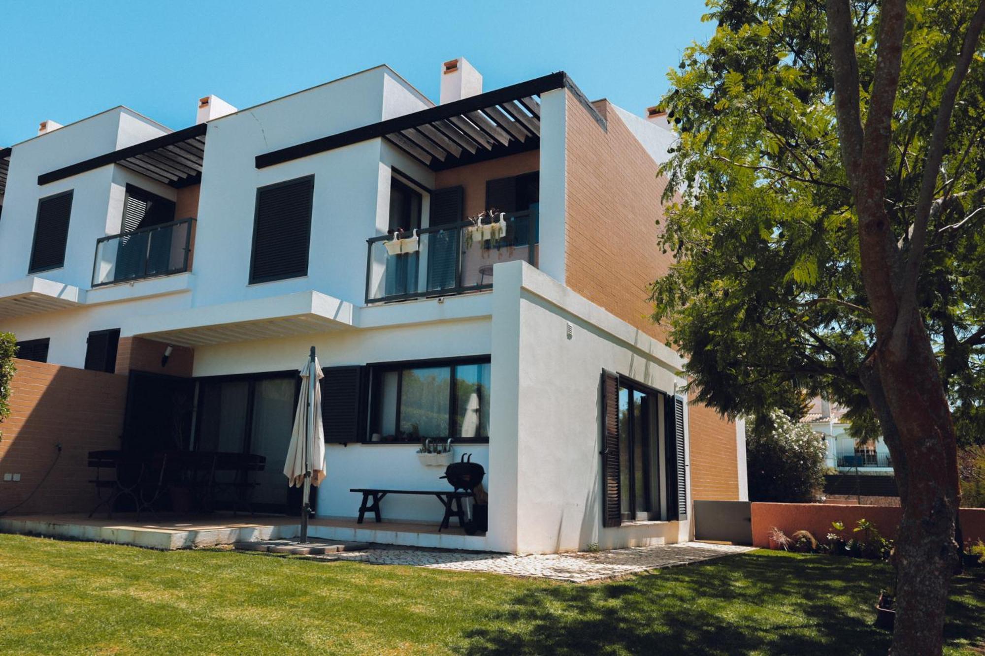 Casa Jacaranda - Ocean View Modern