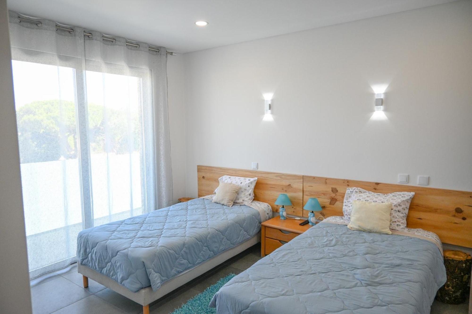 Luz 37 - Jacuzzi Terrace & Swimming Pool Villa *