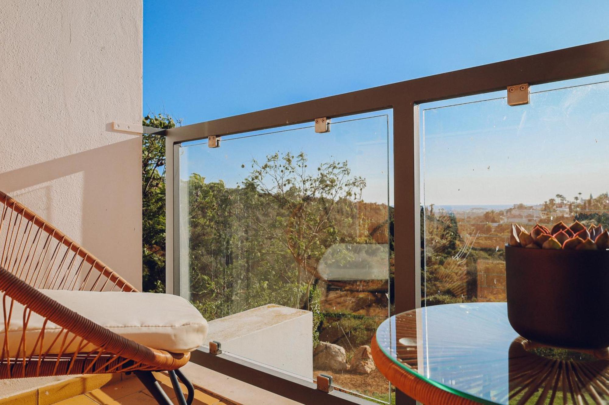 Casa Jacaranda - Ocean View Modern *