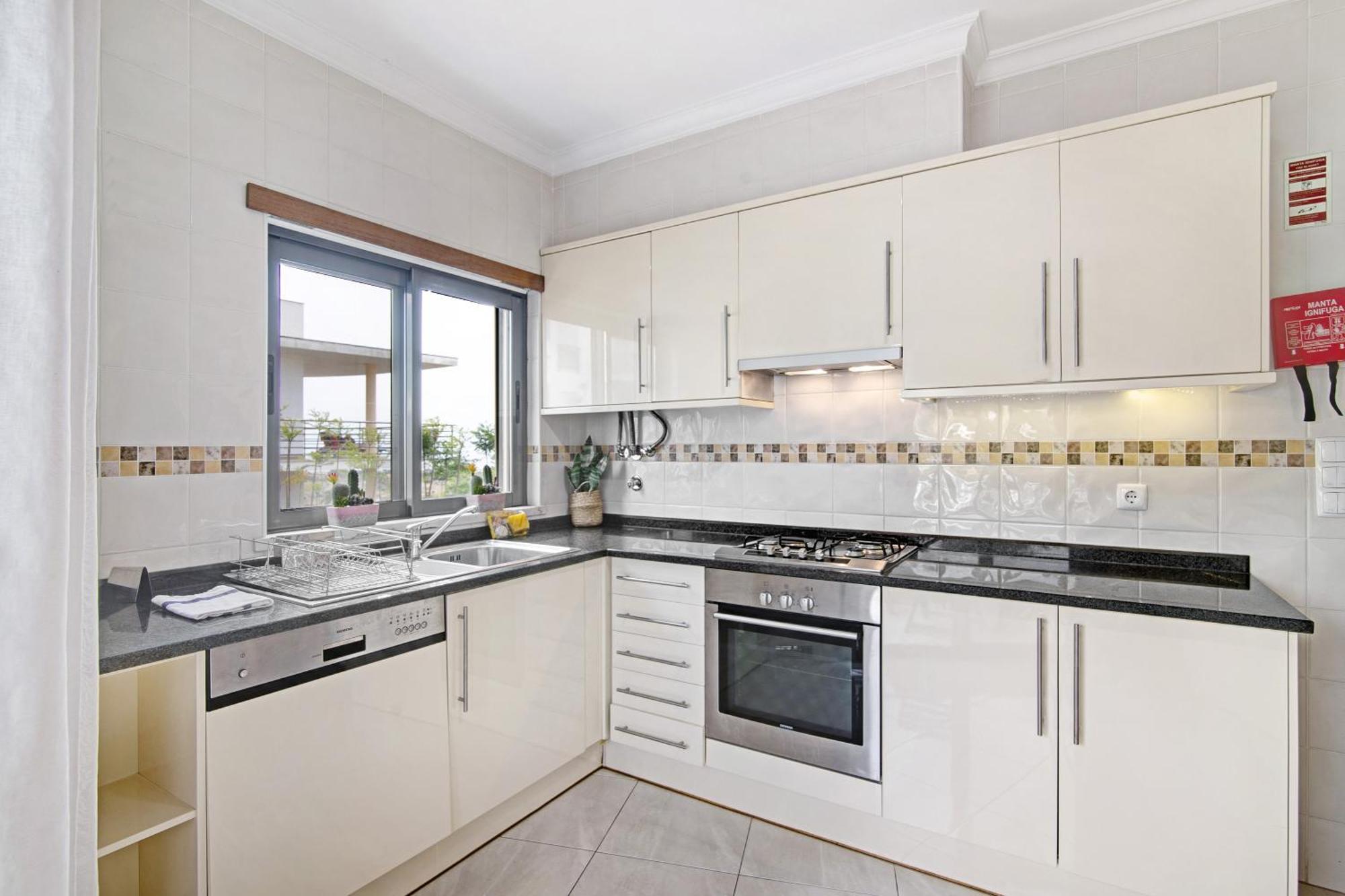 Flat With Pool Marina And Sea View Apartamento *