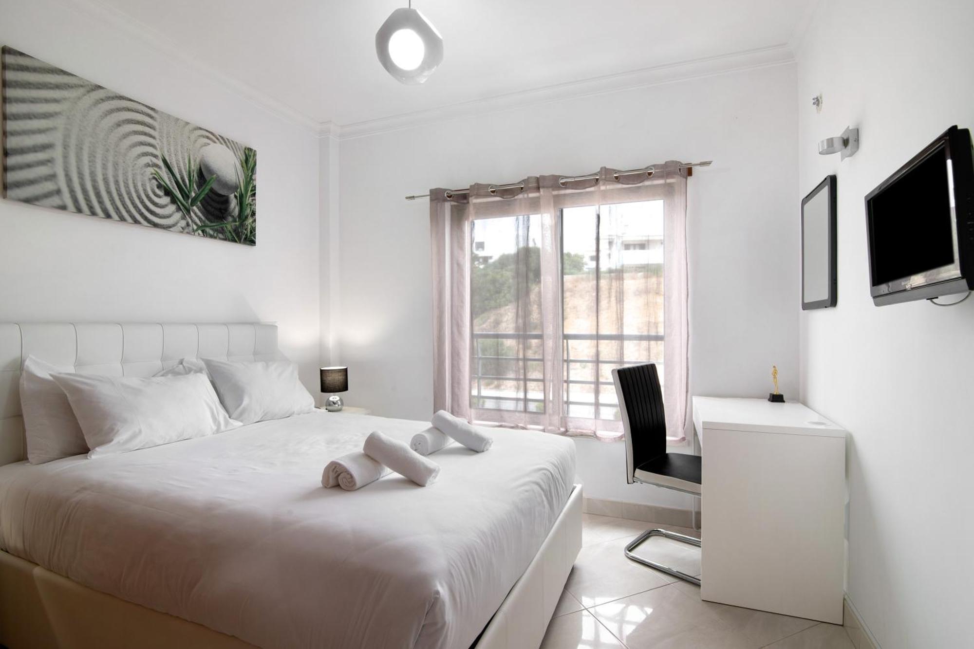 Flat With Pool Marina And Sea View Apartamento Albufeira