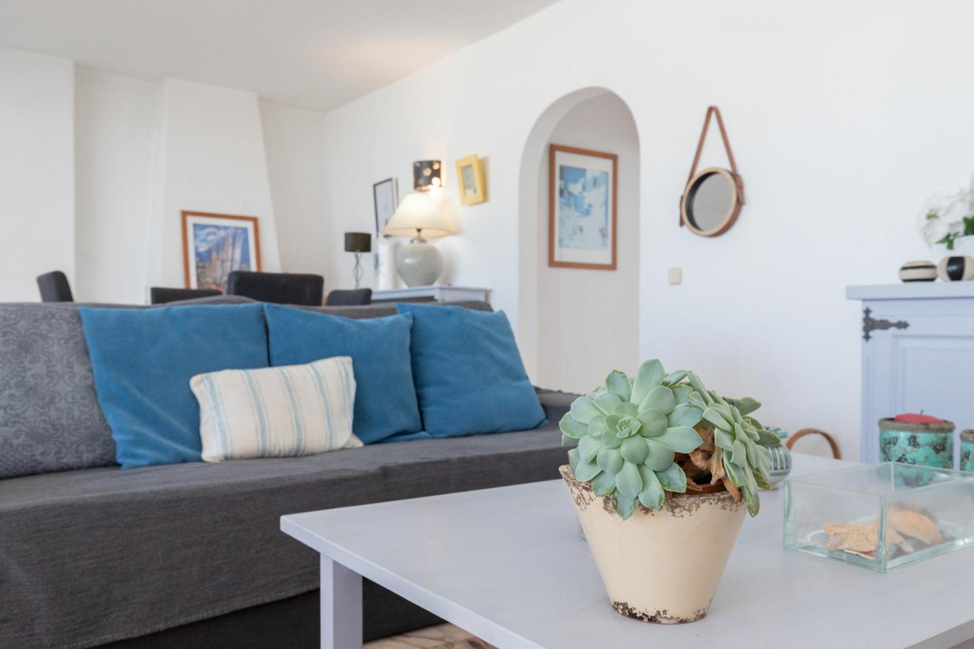 Marina Apartment *