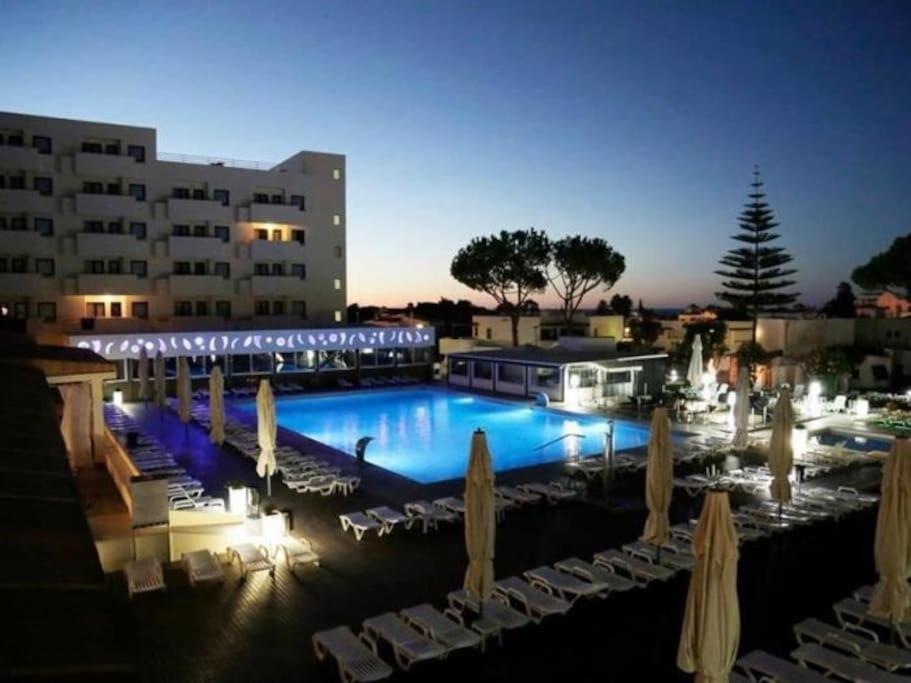 Villa Sol I - Pool And Garden & Gym & Albufeira