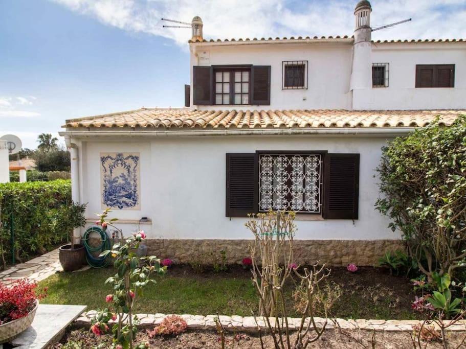 Algarve Sun House - Pool & Bbq & Privat Garden Villa