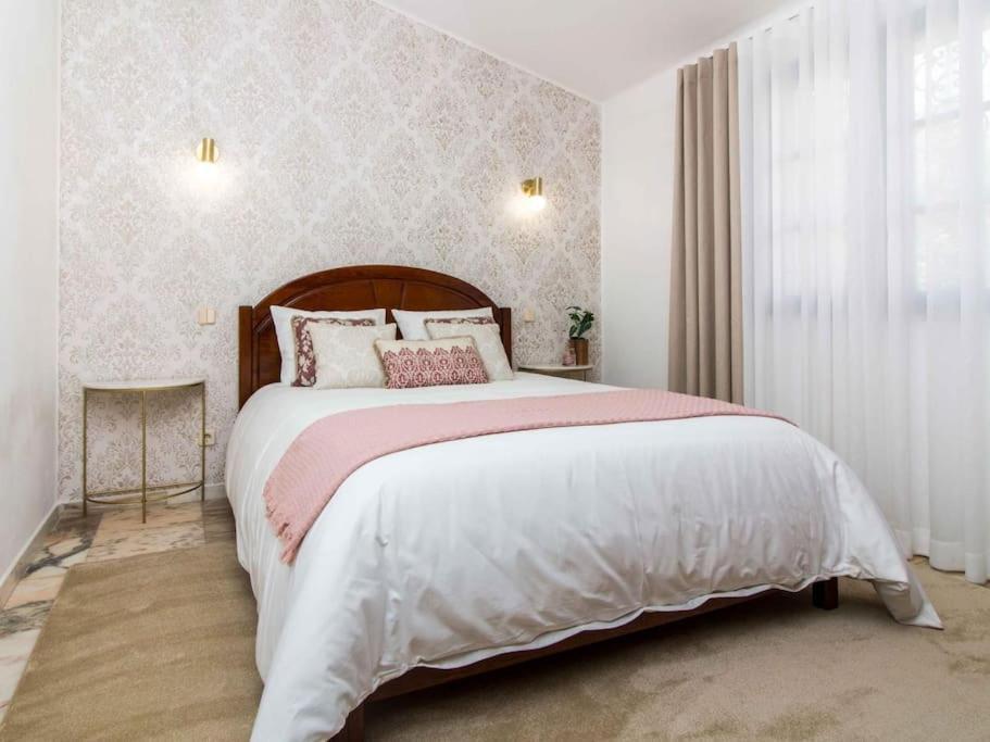 Algarve Sun House - Pool & Bbq & Privat Garden Villa *