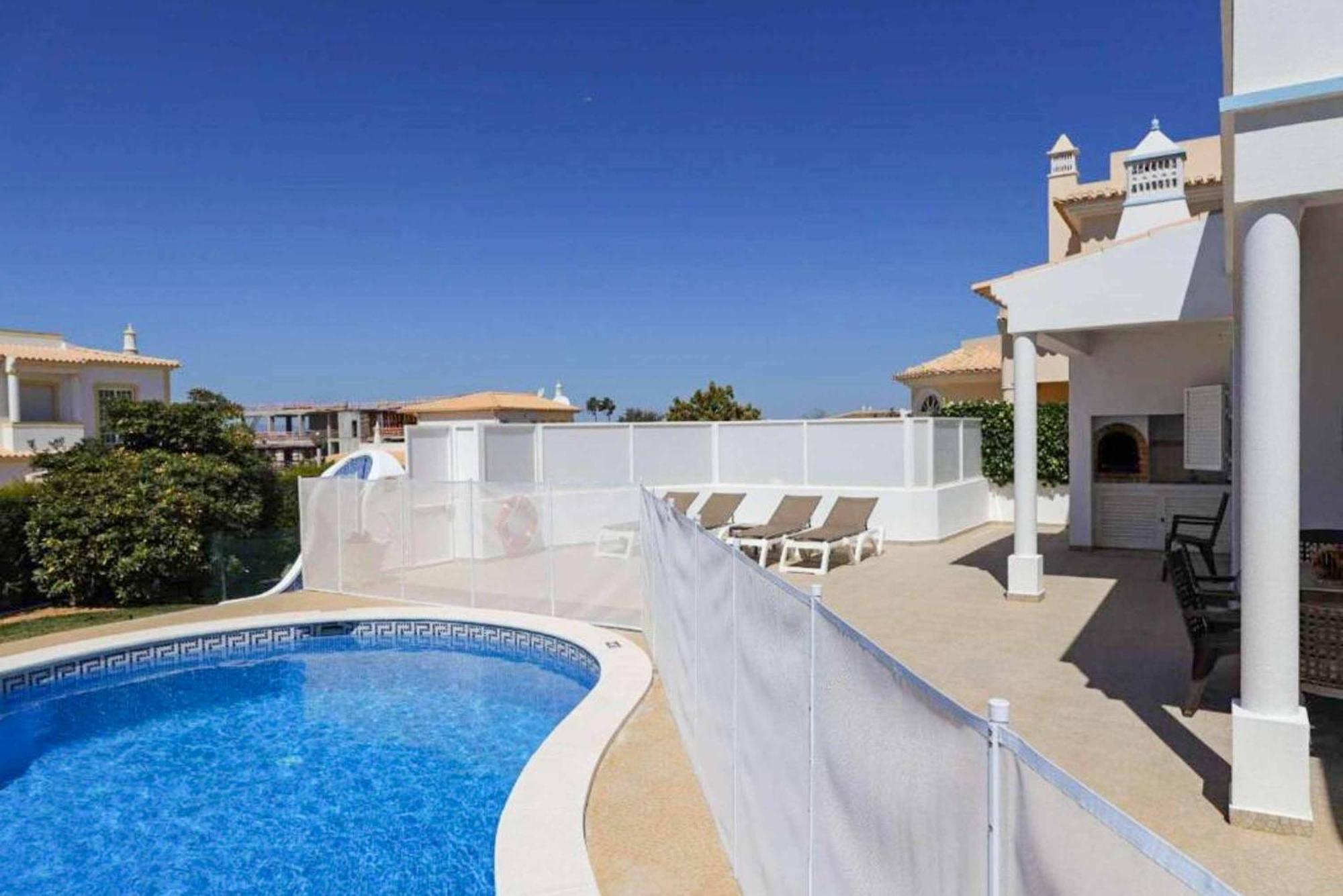 Silva Balbina Villa