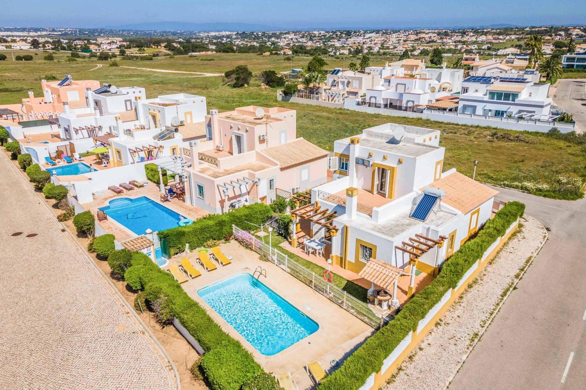 Ninos Villa