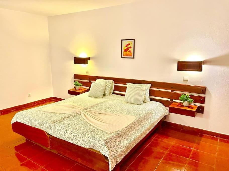 Apartment T1, Da Oura