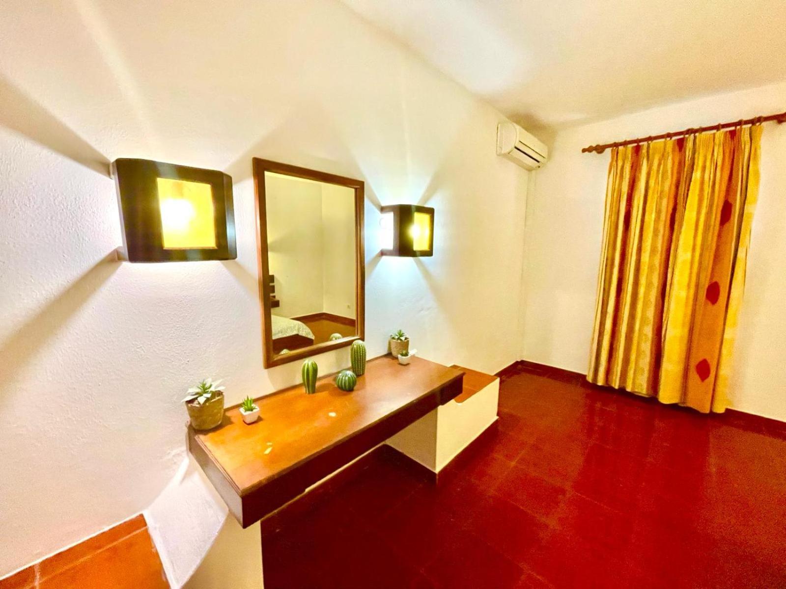 Apartment T1, Da Oura *