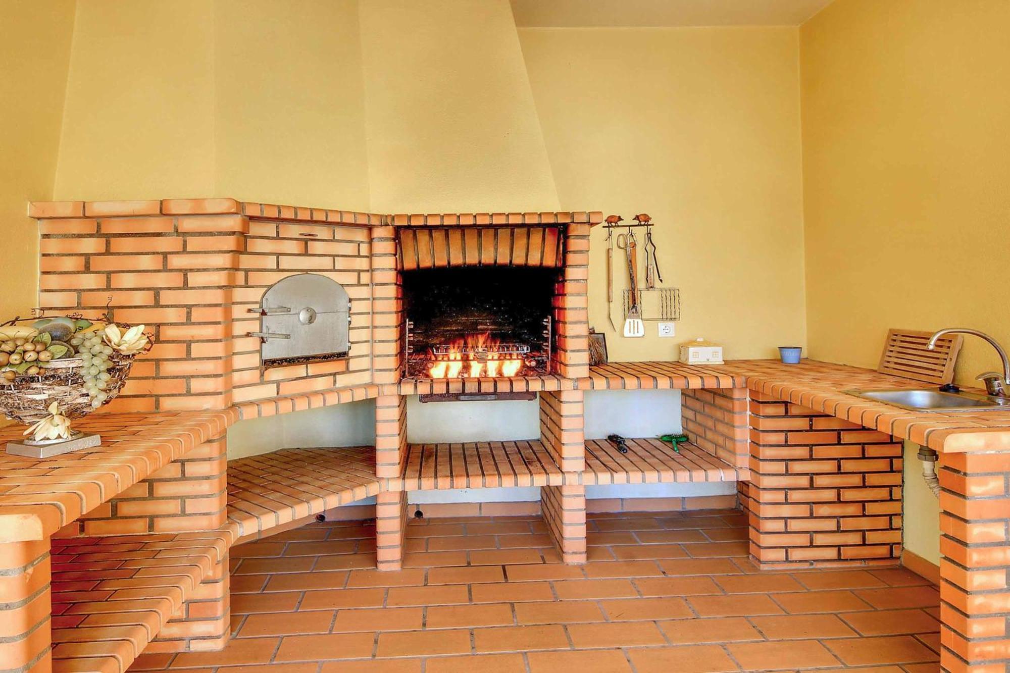 Lisianto Villa