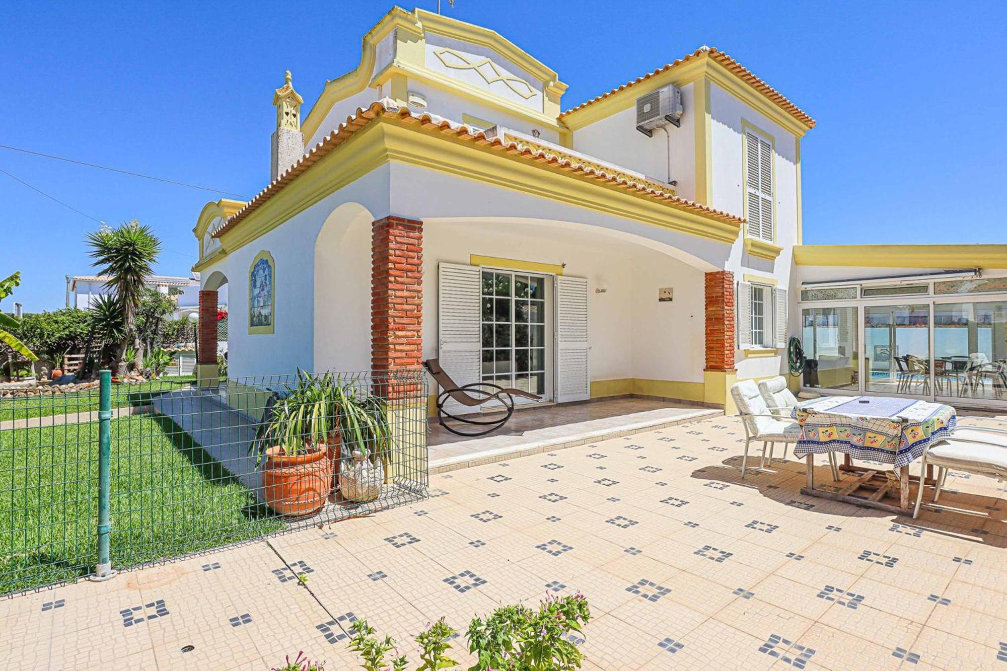 Vivienda Rosa *