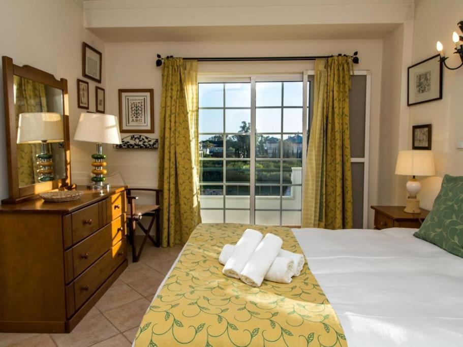 Villa Jóia Da Galé By Stay-ici, Algarve *