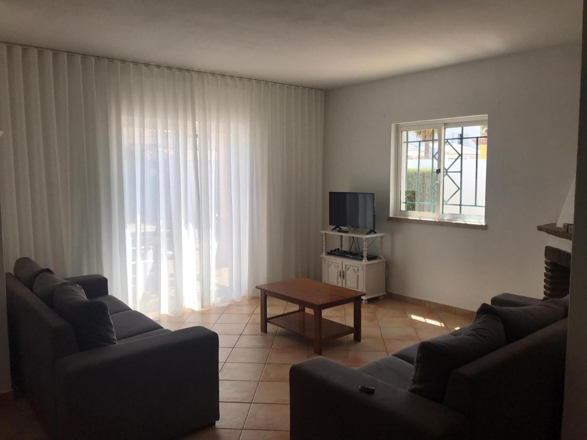 Casa Golfinho, *