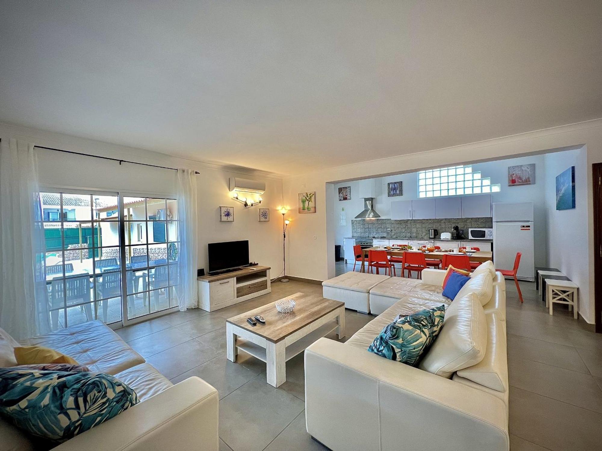 Summer 2 With Pool By Homing Villa *