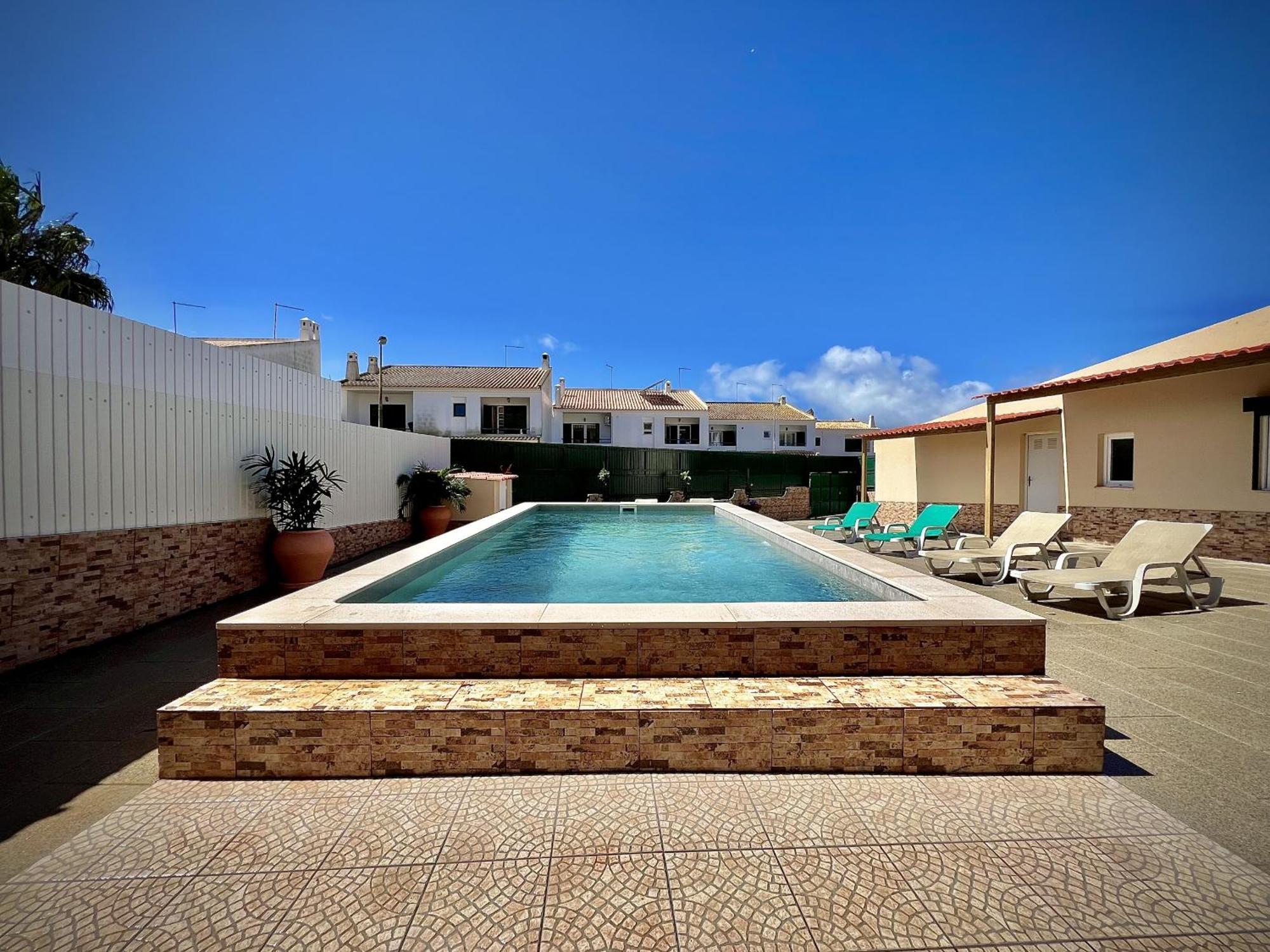 Villa Summer 2 With Pool By Homing