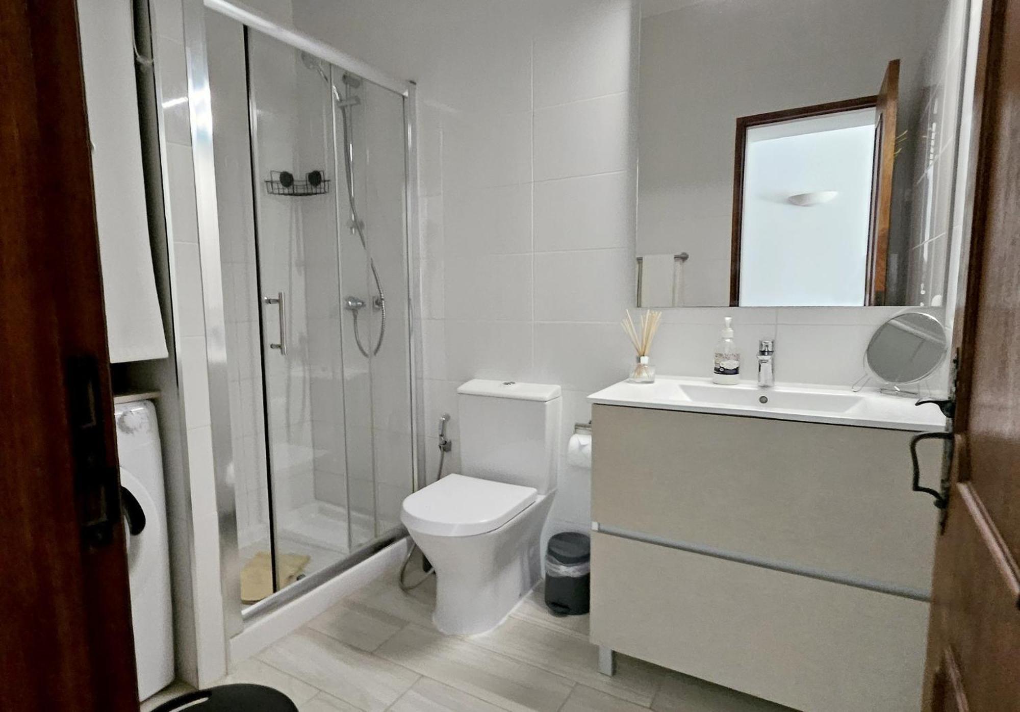 Magnific With A Cozy Garden, 5 Minutes To The Apartment