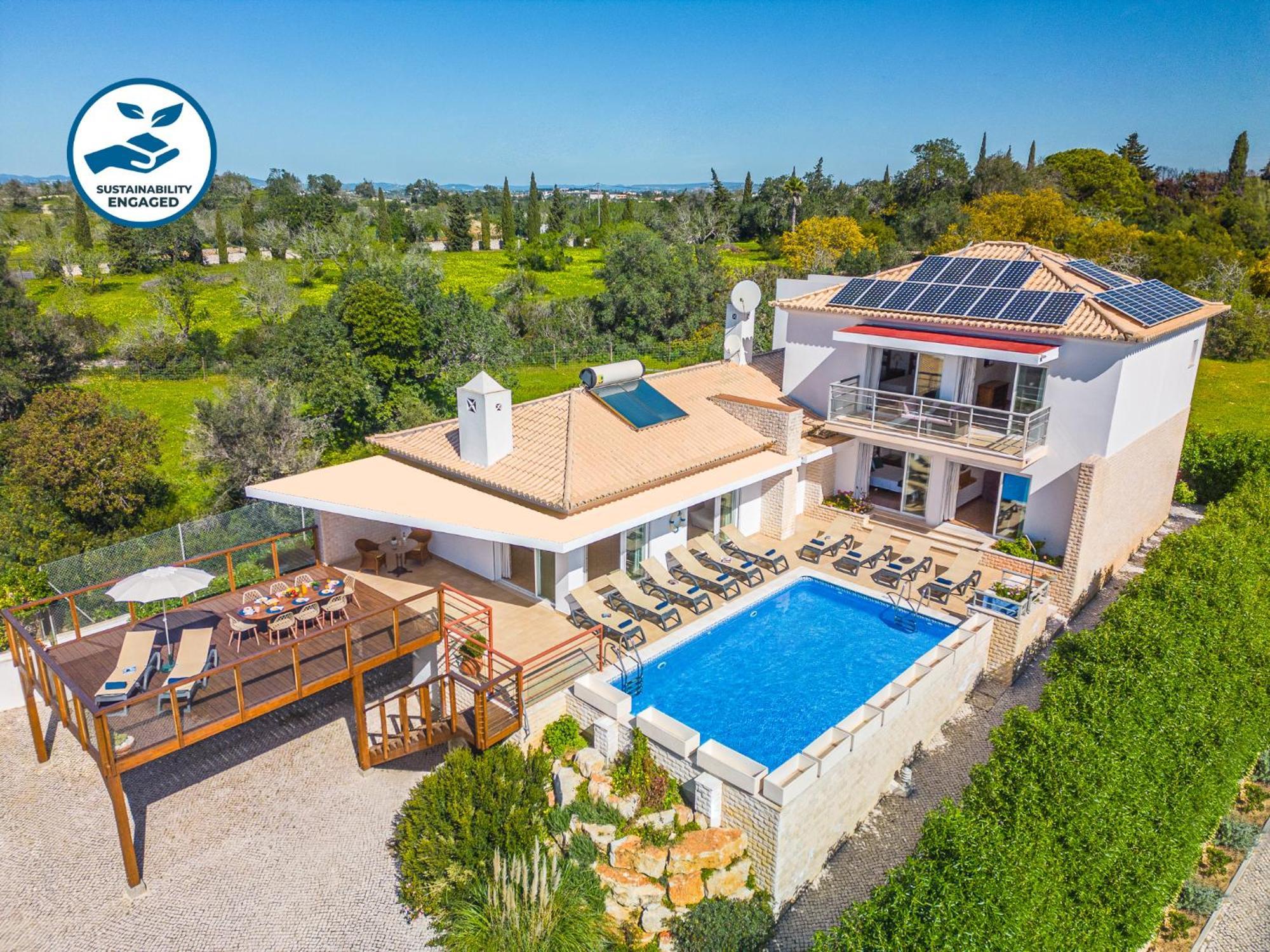 Costa Brava By Algarve Vacation Villa *