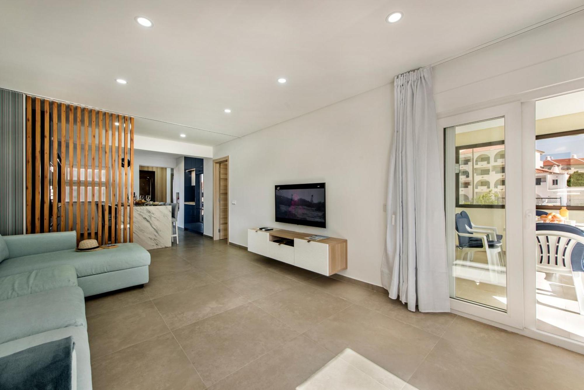Oura Sunset Apartment