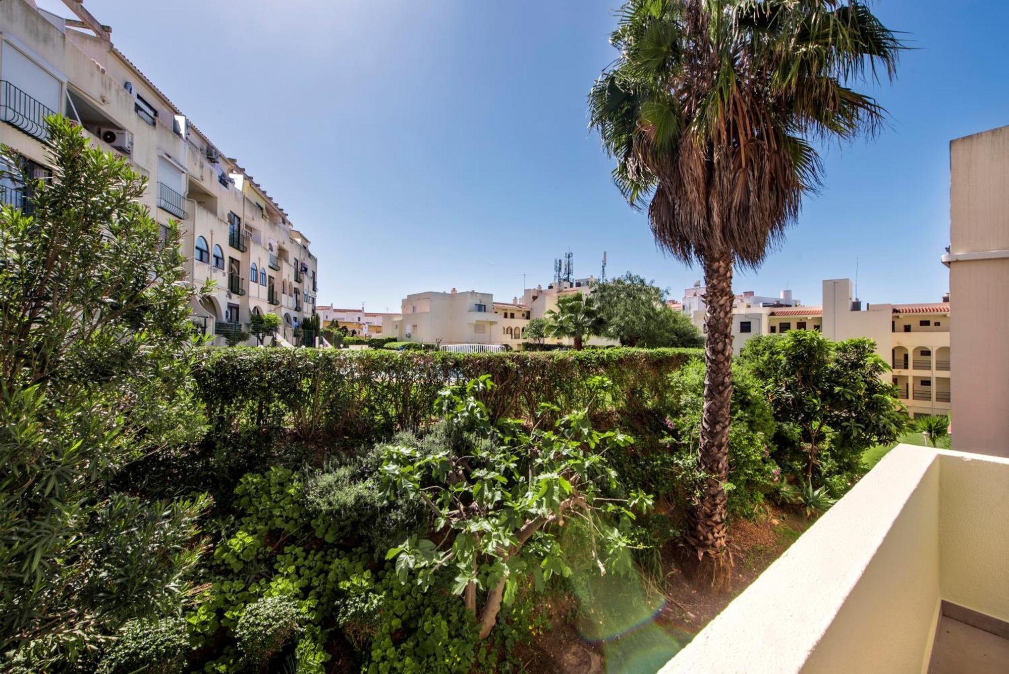 Apartamento Oura Sunset *