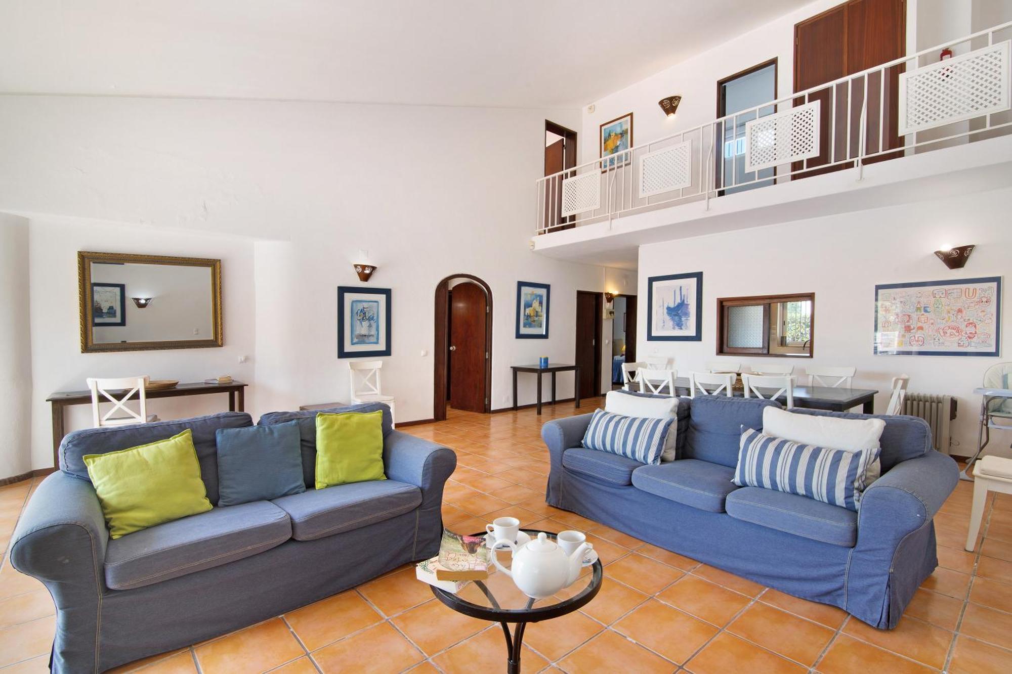 Aveiros Villa
