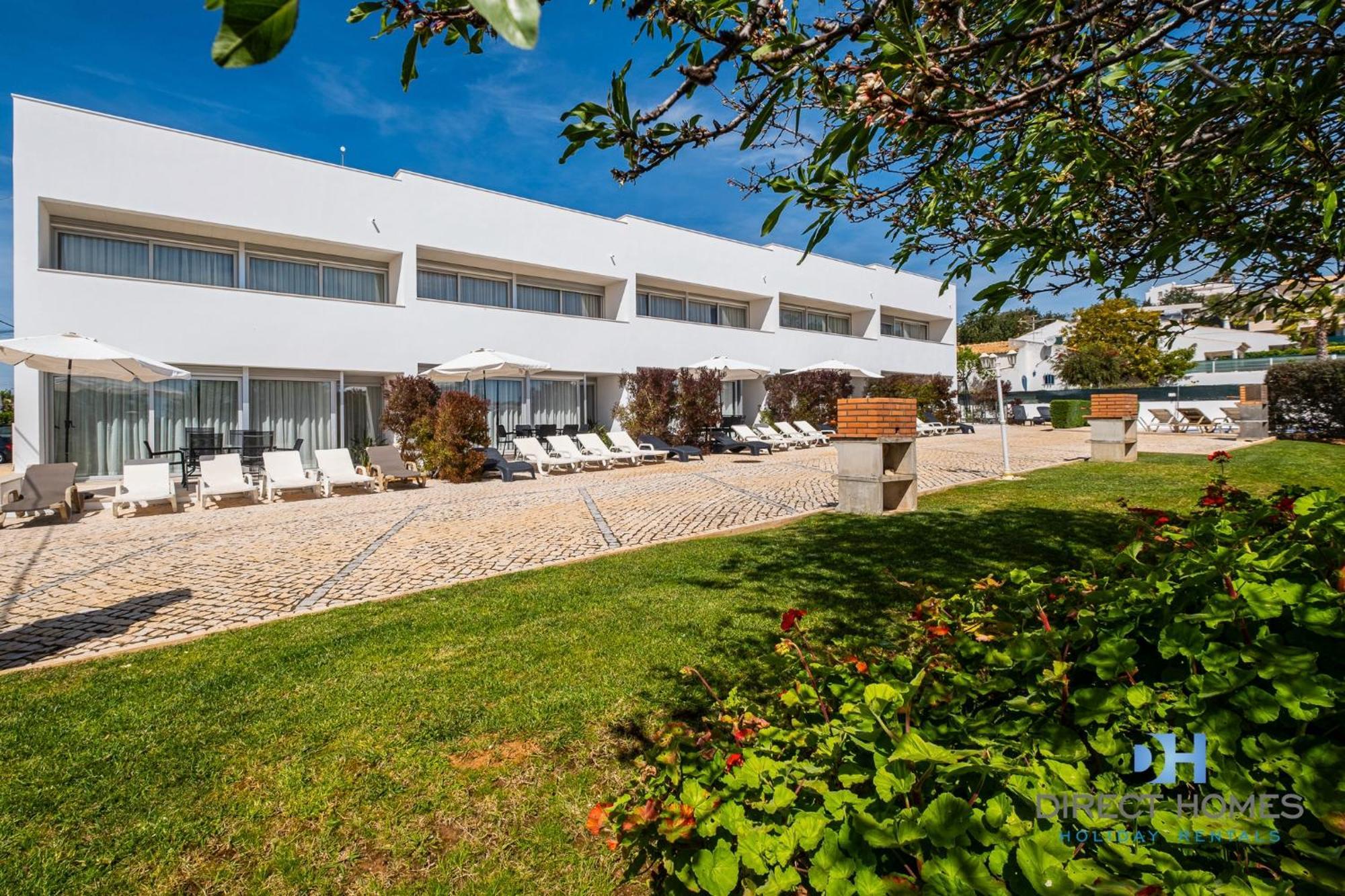 Rocha Villa *