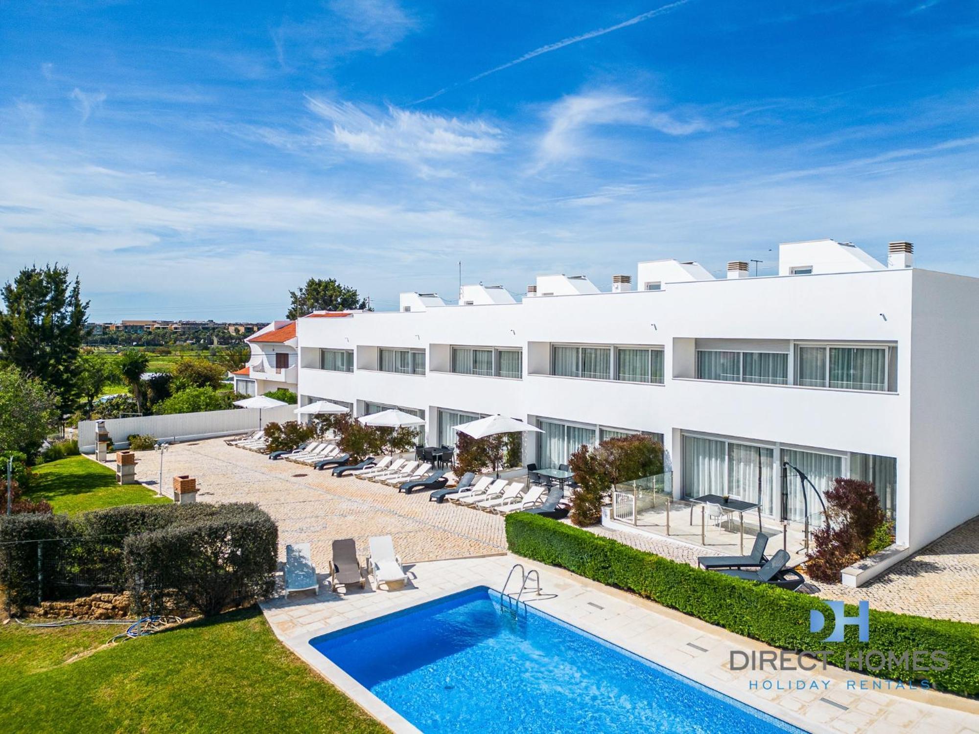 Rocha Villa