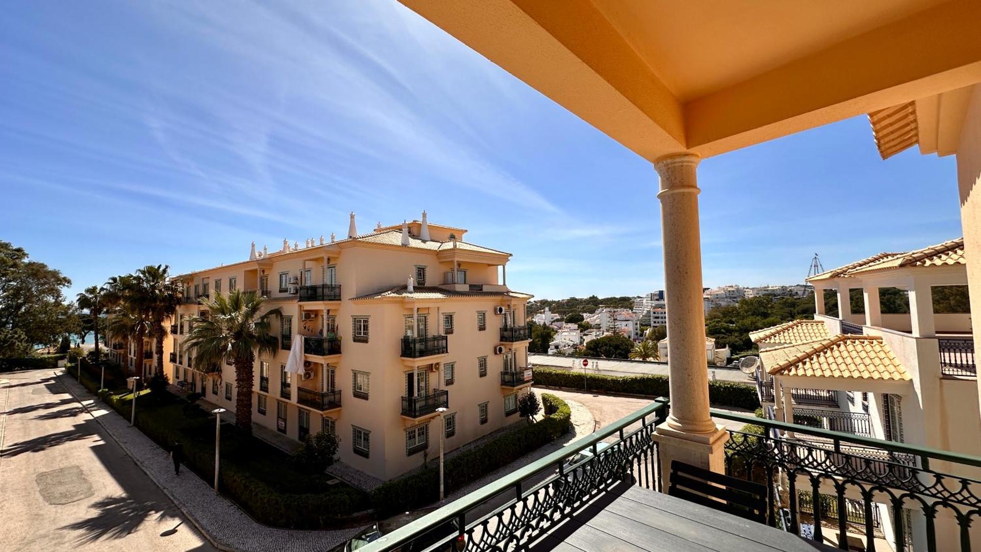 Bicos R By Check-in Portugal Apartment