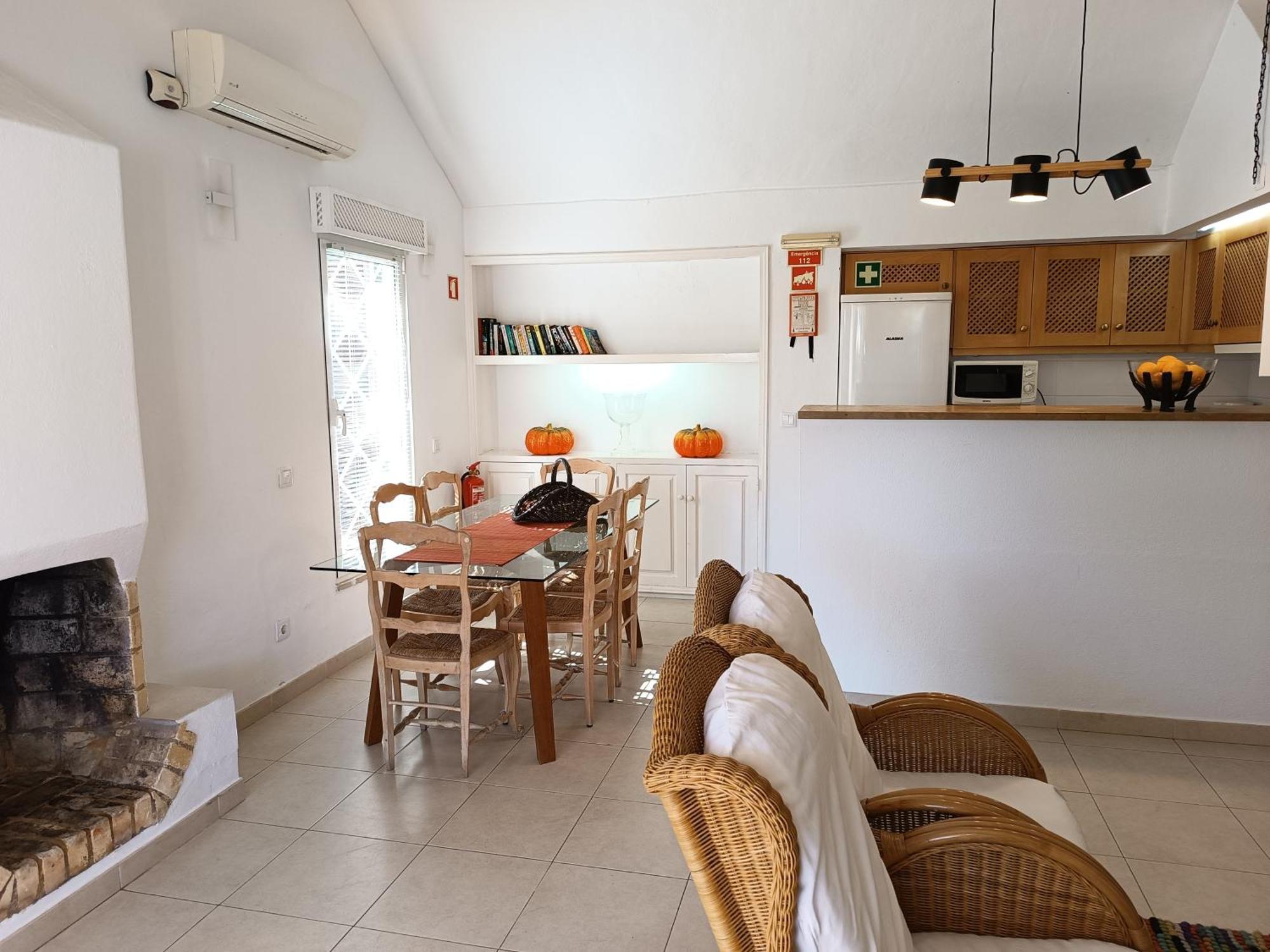 81 Amazing In A Fantastic Location On Oura Villa