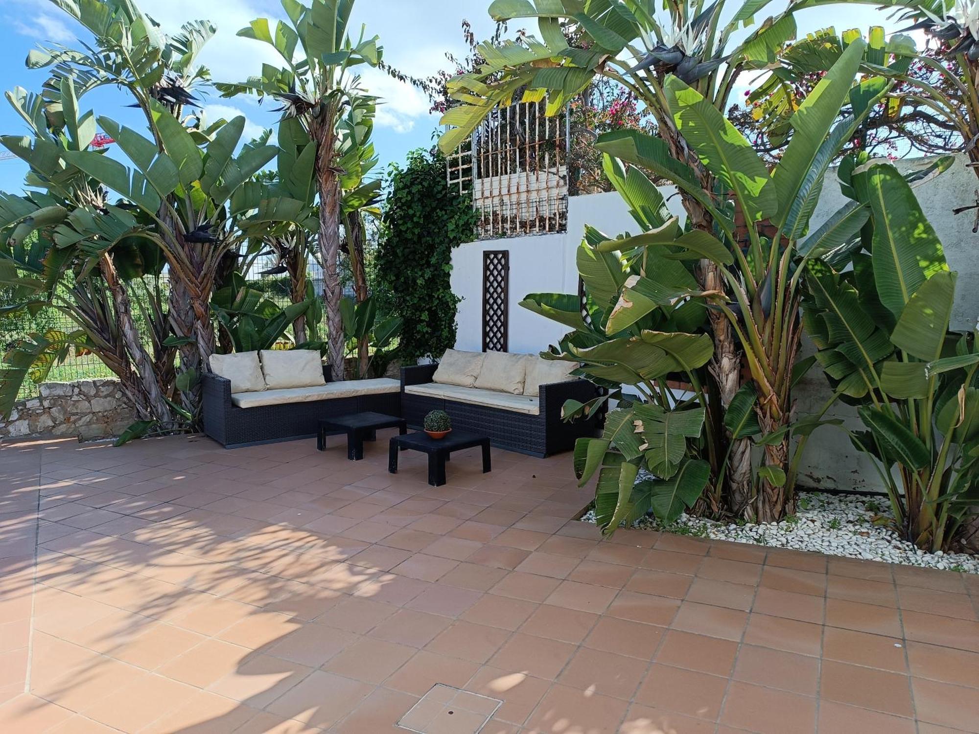 81 Amazing In A Fantastic Location On Oura *