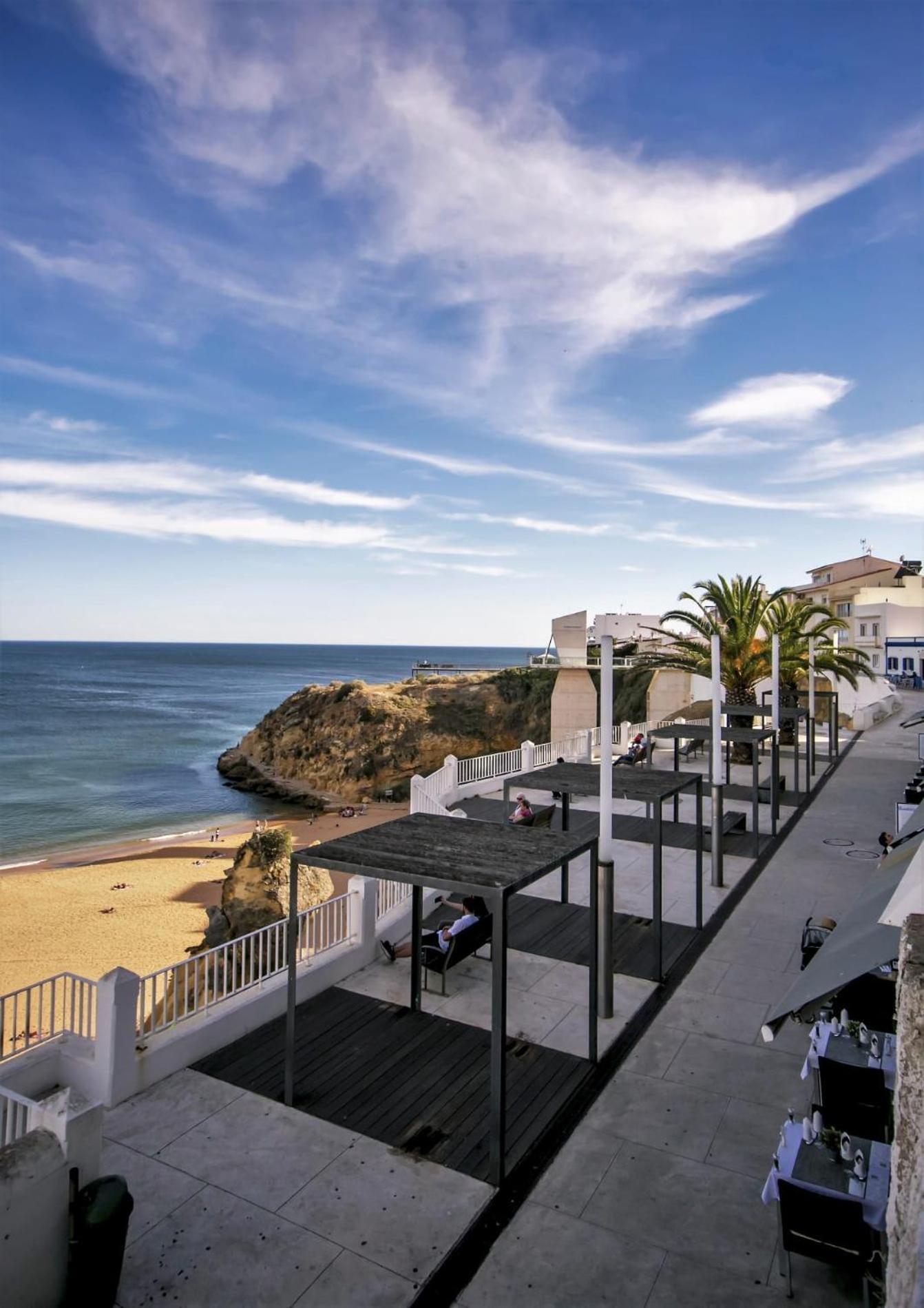 Algarvian Experience - Sun, And Pool Albufeira