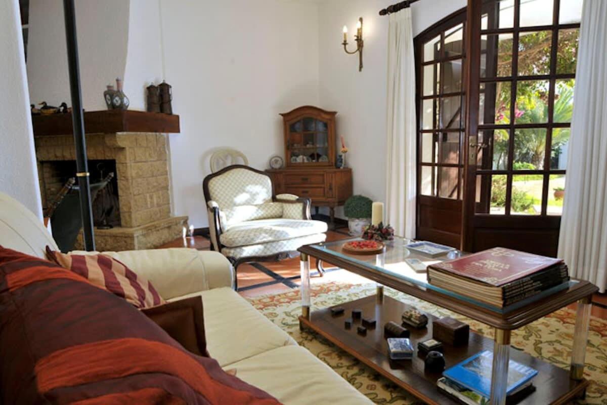 Casa Gondi - Right By Gale - Large Lush Gardens Pousada *