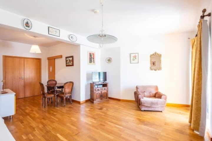 Sky Vista - Beautiful Marina Views Holiday home Albufeira
