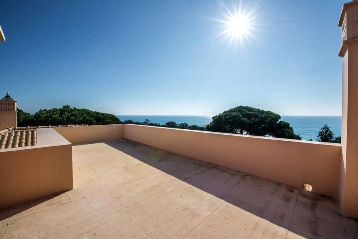 Mauri Luxe - Beautiful Beachfront Holiday home *