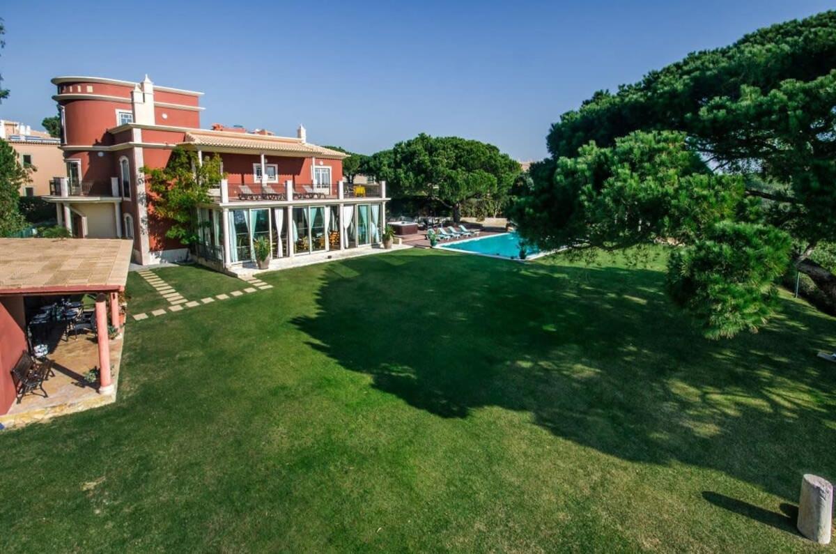 Mauri Luxe - Beautiful Beachfront Holiday home *