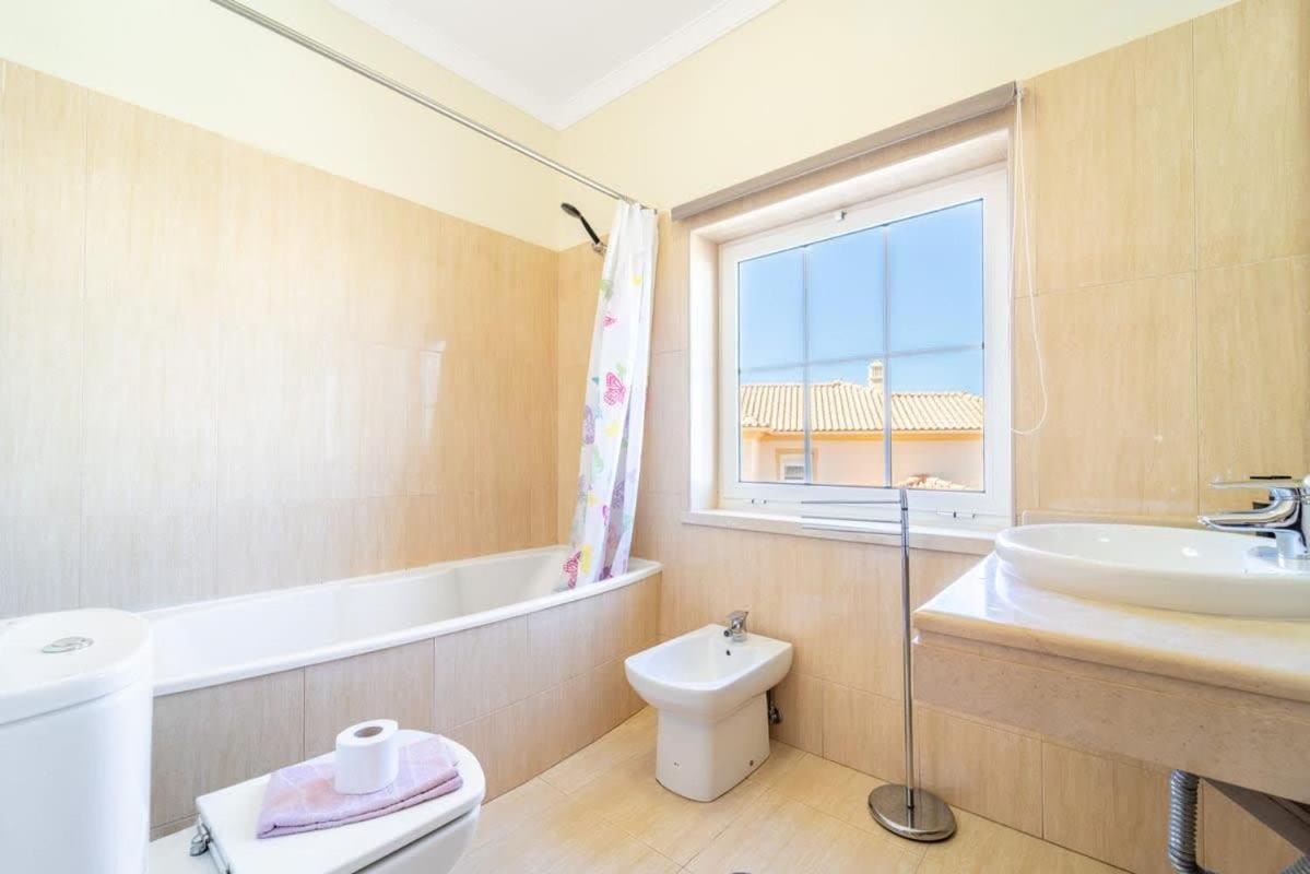 Holiday home Gale Grande - Bright Airy With A Private Pool Albufeira