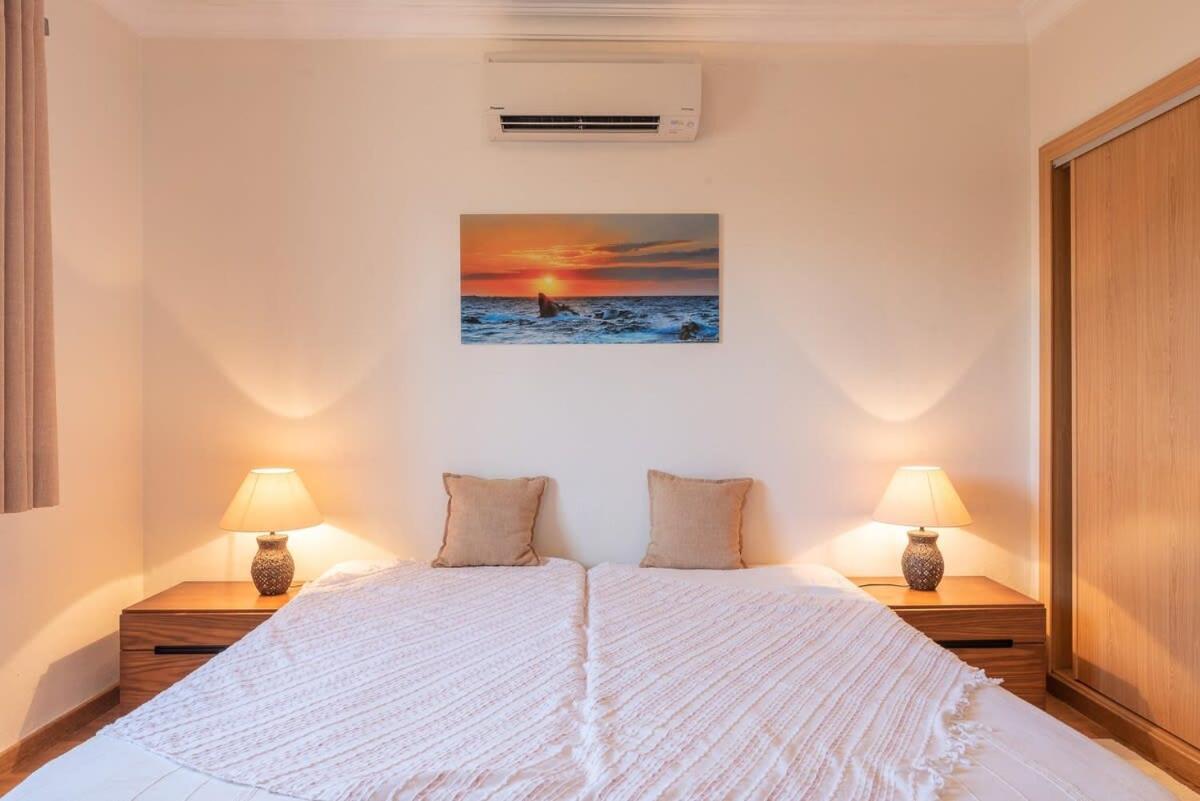 Castelo - Cosy Modern - 500m From Castelo *