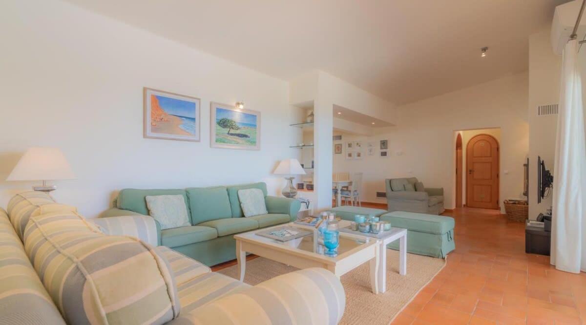 Prado - Beautiful Beachfront Ferienhaus Albufeira