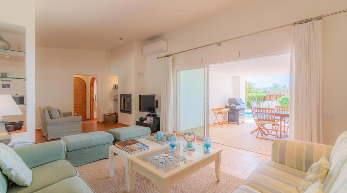 Ferienhaus Prado - Beautiful Beachfront Albufeira