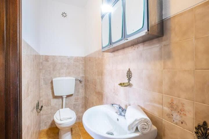 Camila - Ideal Location Ten-min Walk To Marina Holiday home *