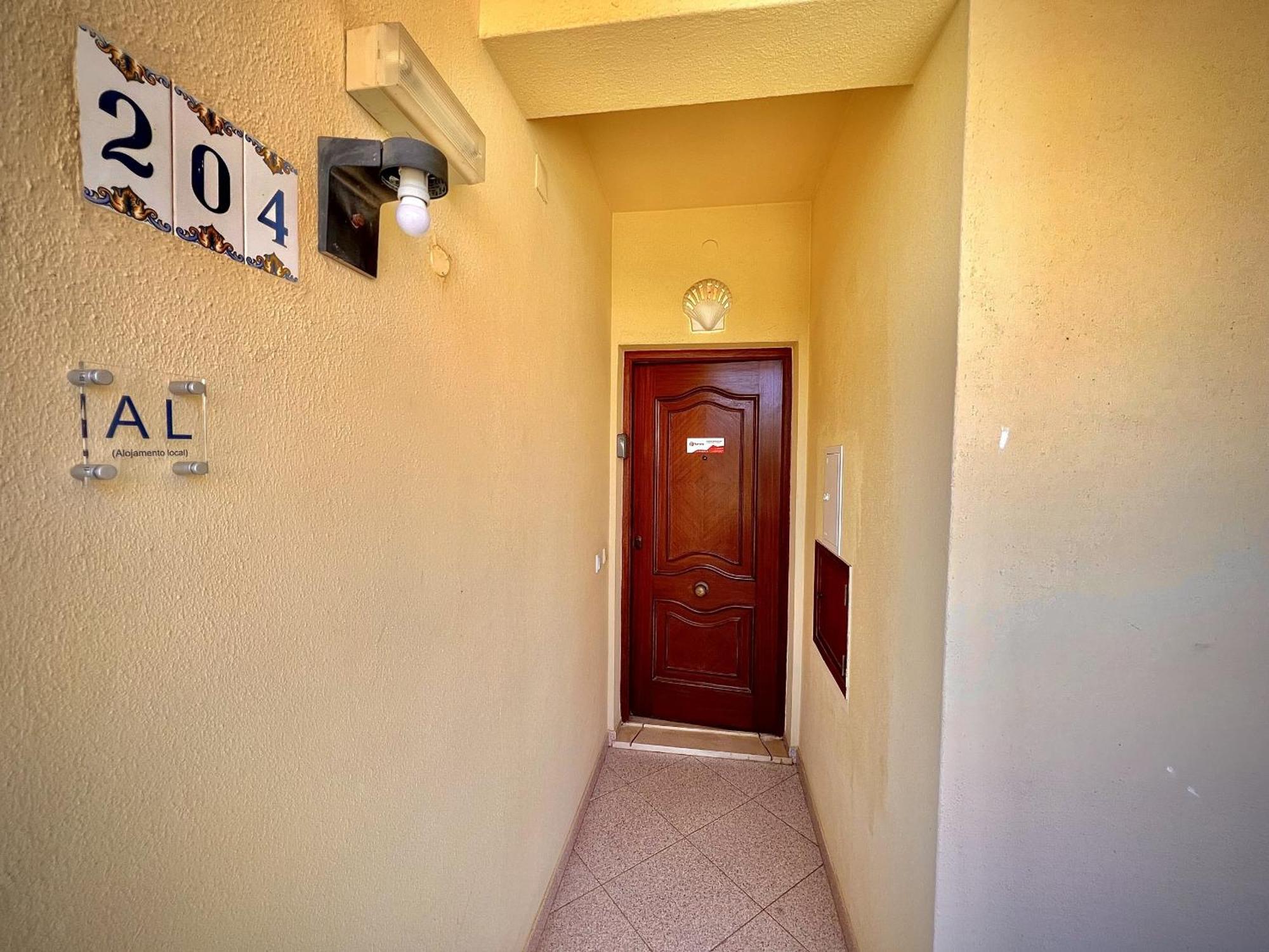 Marina Sol With Pool By Homing Apartment