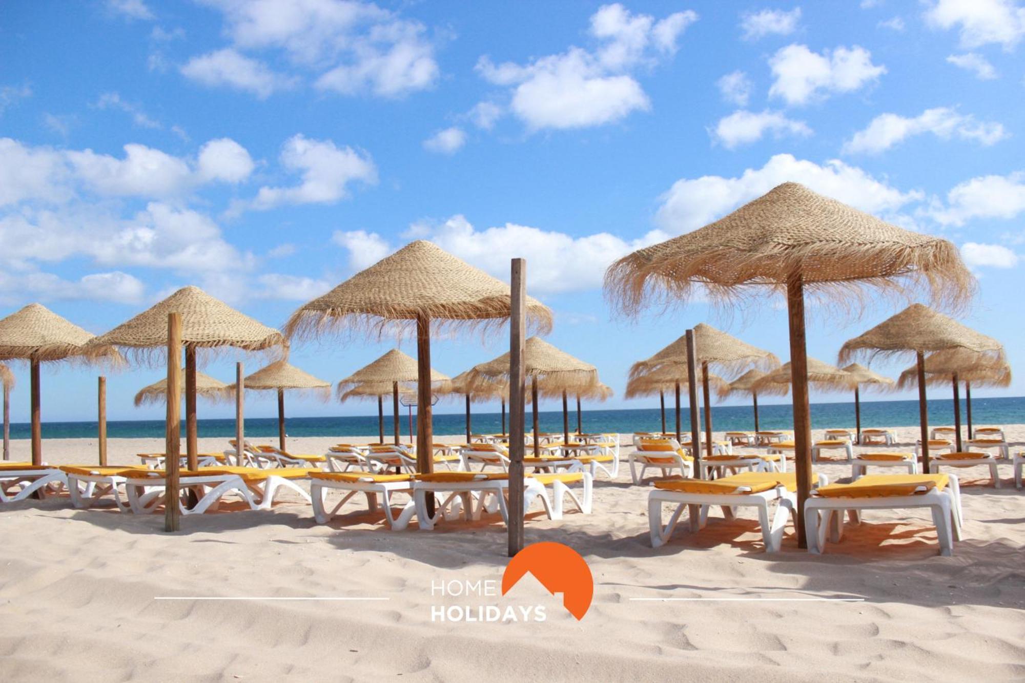 #032 T2 Idalia By Holidays *