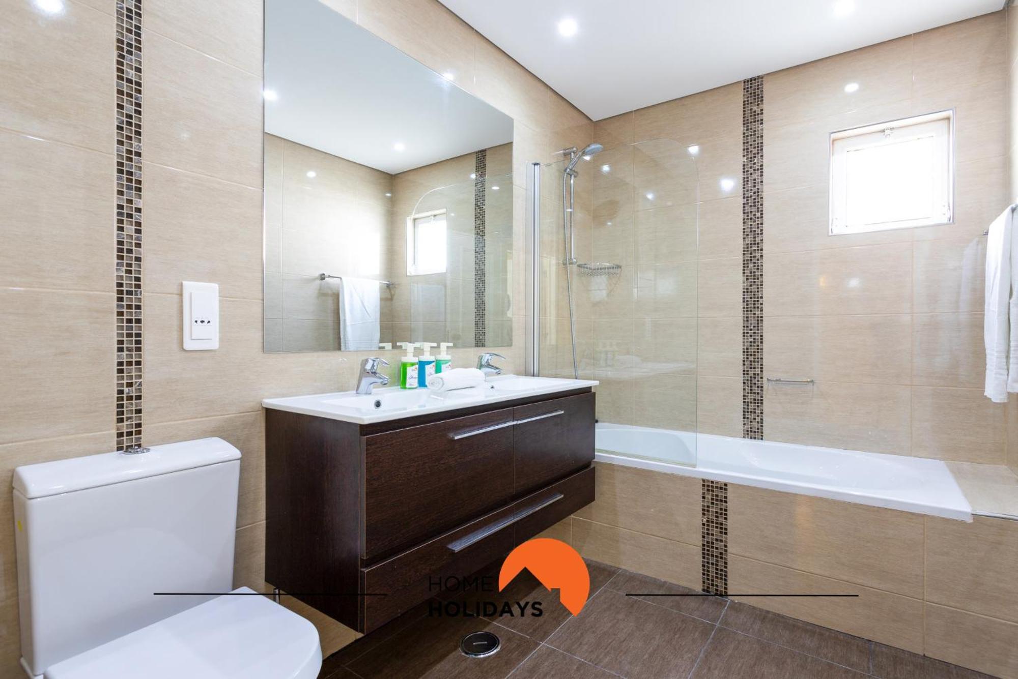 #214 Vivenda 3 Quartos By Home Holidays Villa *