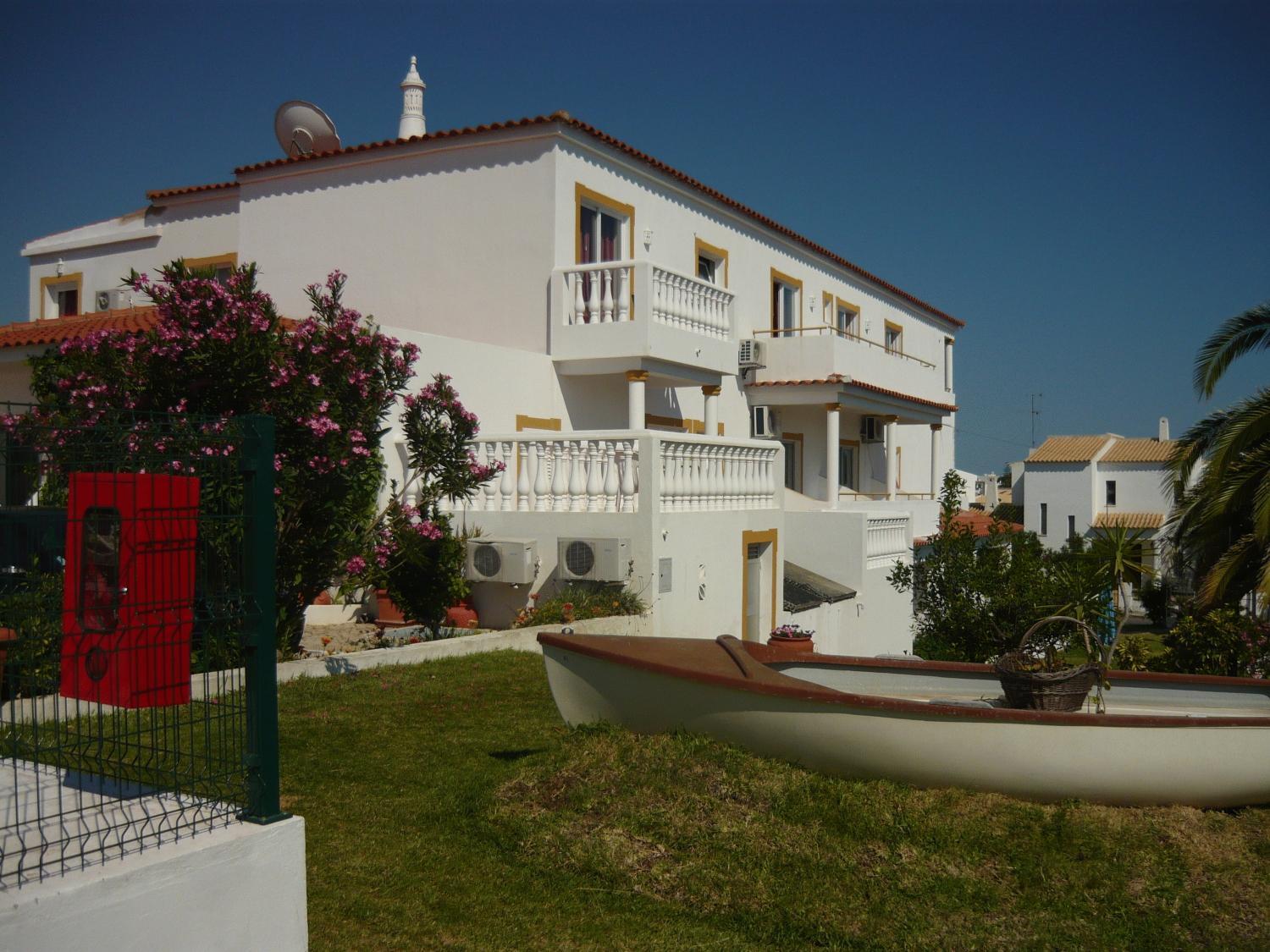 Agua Marinha Rosa- Albufeira