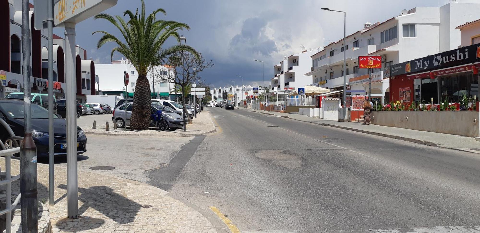 Jeannie's Oura Estrela Albufeira